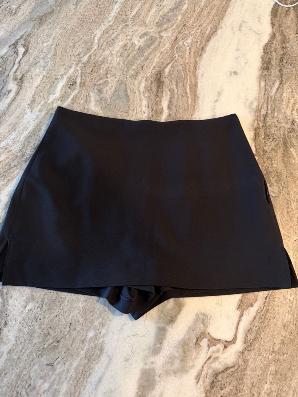 Express Editor Black Skort